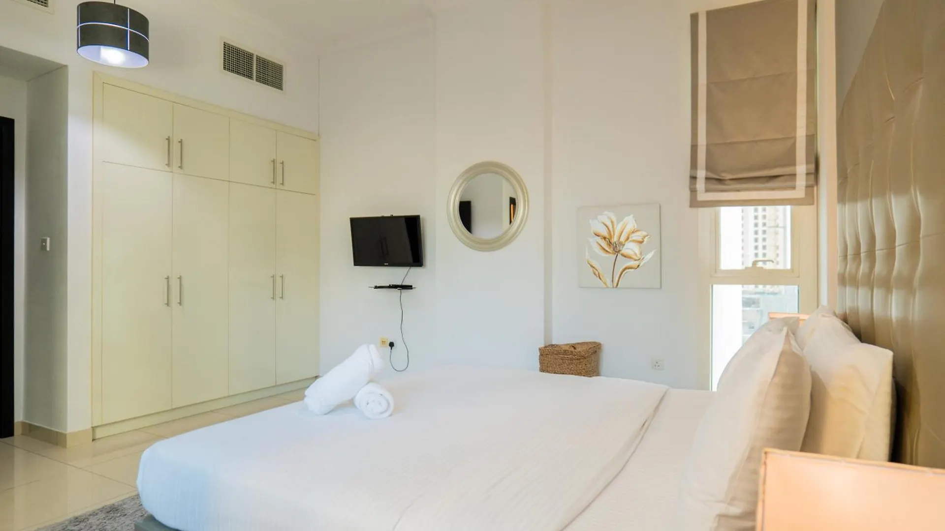 Elegant 1Br With Breathtaking View In Dubai Marina Apartment