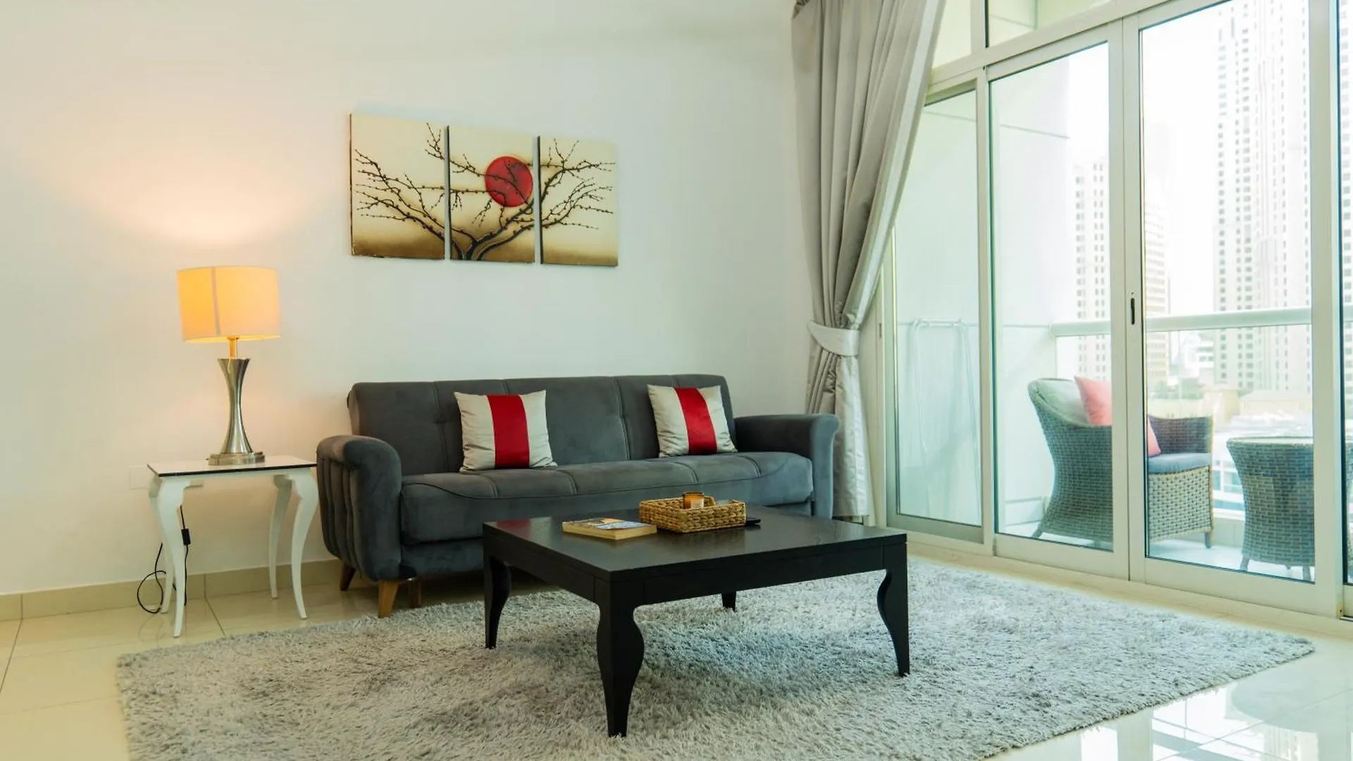 Elegant 1Br With Breathtaking View In Dubai Marina Apartment