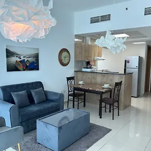 Golden Vacation Homes Continental Tower Marina Apartment