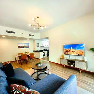 Apartment 1 Bedroom Renovated In Marina Diamond 3 Close To Tram And Metro, Dubai