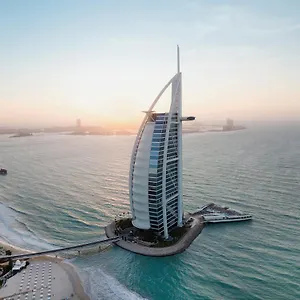 Rezort Jumeirah Burj Al Arab, Dubaj